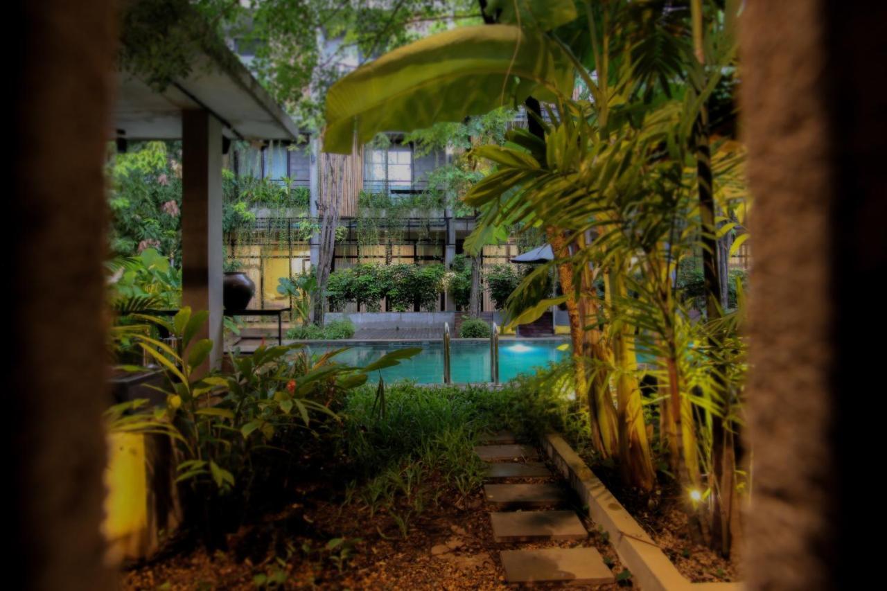 Larimar Hotel & Resort Phnom Penh Exterior foto